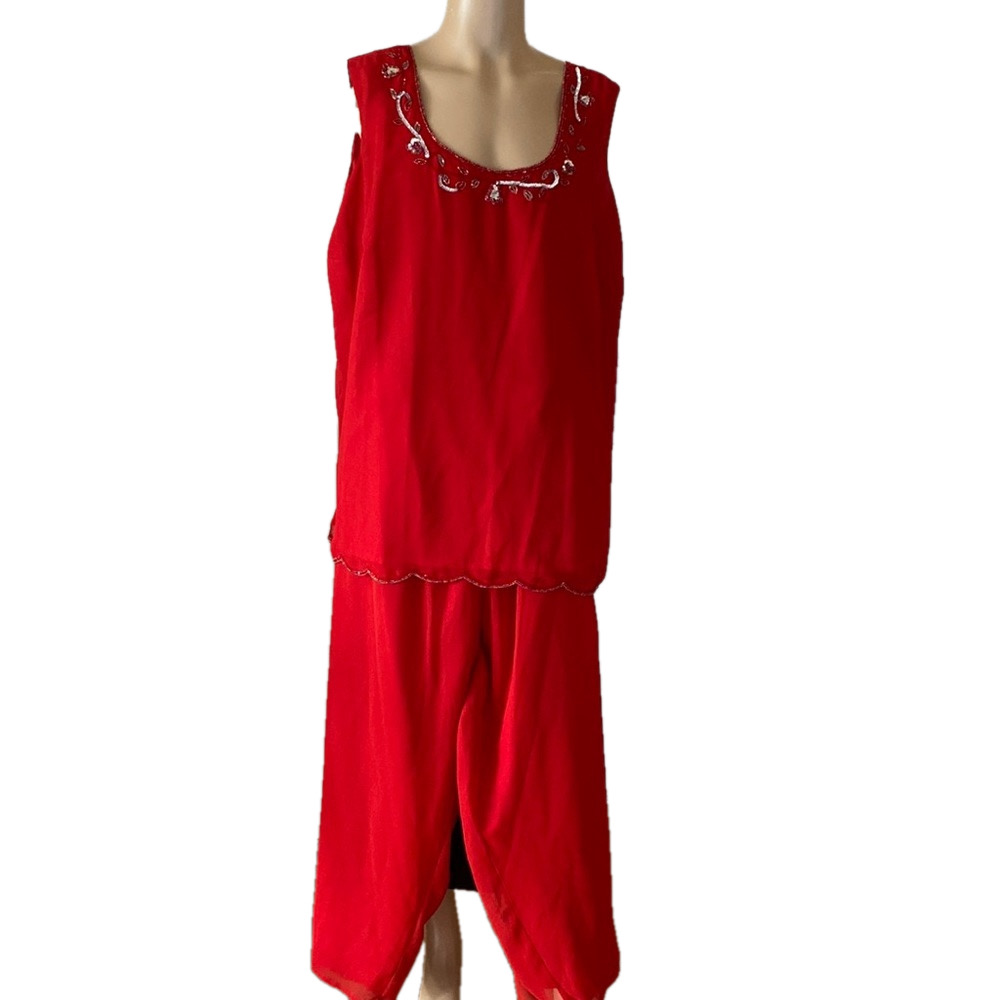 NWT Roamans red pant set. No jacket